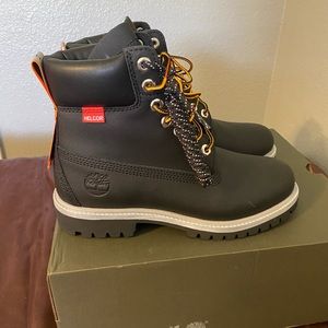 Timberland helcore black 6inch boots